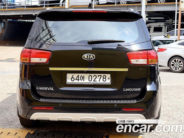 Kia Carnival из Кореи Encar