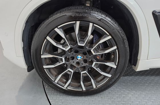 BMW X5 xDrive 40i M Sport — пробег 62 732 км — фото 5 из 5