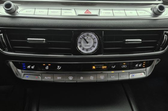 Kia K9 3.8 GDI AWD PlatinumⅢ — пробег 83 605 км — фото 5 из 5