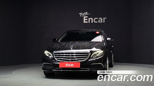 Mercedes-Benz E-Class из Кореи Encar