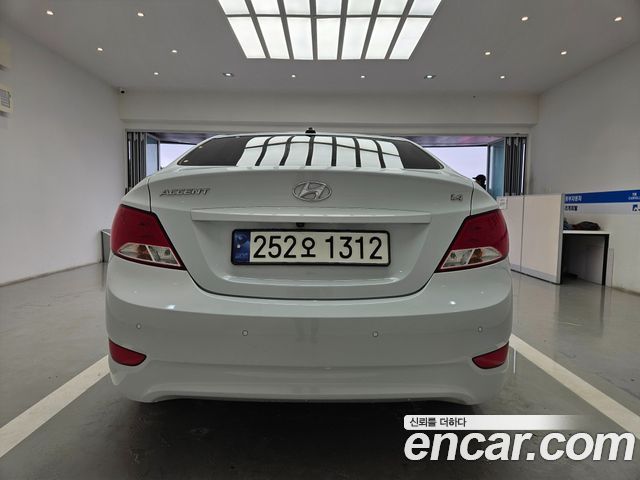 Hyundai Accent из Кореи Encar