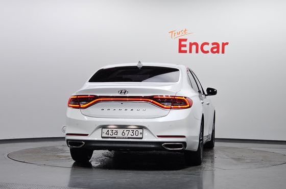 Hyundai Grandeur 2.4 Premium — пробег 125 588 км — фото 4 из 5