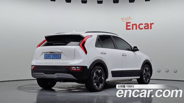 Kia Niro Air — пробег 25 701 км — фото 2 из 5
