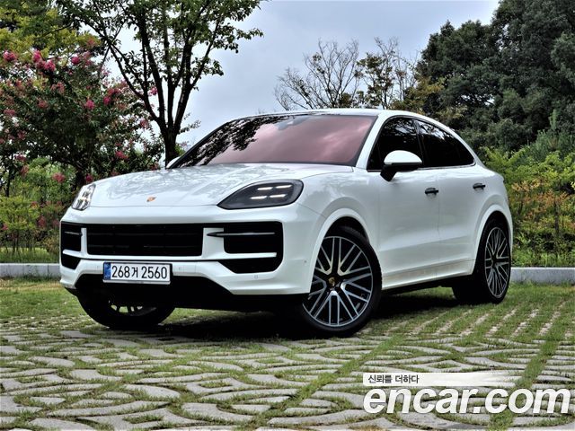 Porsche Cayenne 3.0 Coupe — пробег 15 800 км — фото 1 из 5