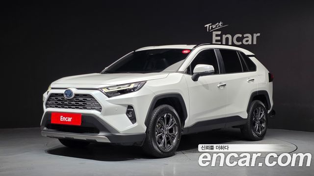 Toyota RAV4 2,5 4WD Hybrid LTD — пробег 23 309 км — фото 1 из 5