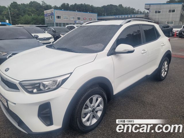 Kia Stonic Diesel 1.6 Deluxe — пробег 103 195 км — фото 4 из 5