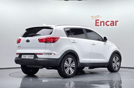 Kia Sportage Diesel 2WD Trendy — пробег 130 005 км — фото 2 из 5