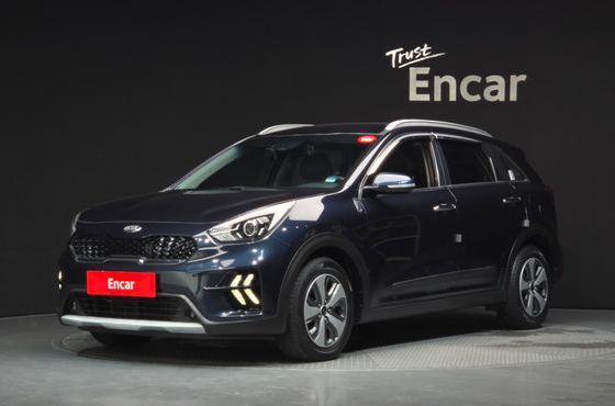 Kia Niro 1.6 HEV Luxury — пробег 97 406 км — фото 1 из 5