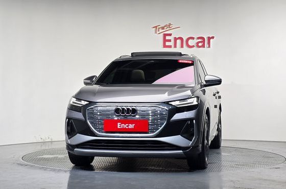 Audi Q4 e-tron 40 Premium — пробег 18 271 км — фото 3 из 5