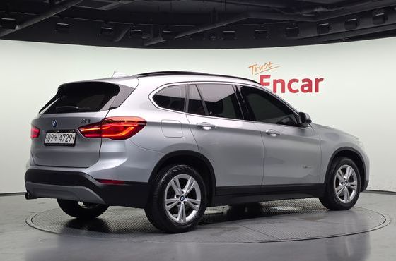 BMW X1 xDrive 18d — пробег 187 363 км — фото 2 из 5