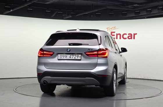 BMW X1 xDrive 18d — пробег 187 363 км — фото 4 из 5