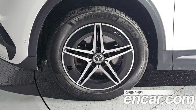 Mercedes-Benz EQA из Кореи Encar