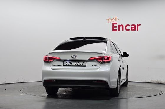Hyundai Sonata 2.0 HEV Modern — пробег 128 844 км — фото 4 из 5