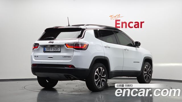 Jeep Compass из Кореи Encar