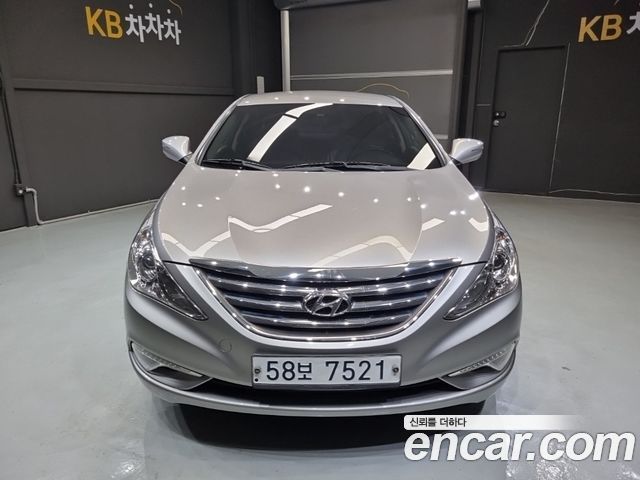 Hyundai Sonata CVVL Smart — пробег 132 649 км — фото 1 из 5