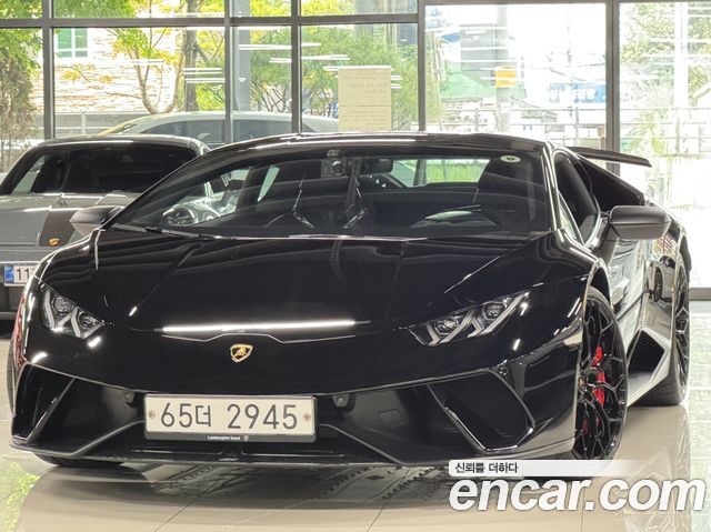 Lamborghini Huracan LP640-4 Performante — пробег 6 300 км — фото 1 из 5