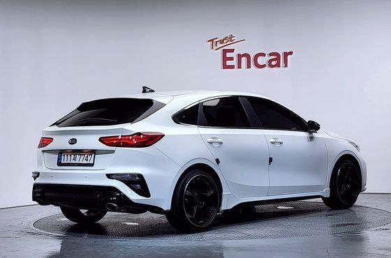 Kia K3 5Door GT Signature — пробег 31 370 км — фото 2 из 5