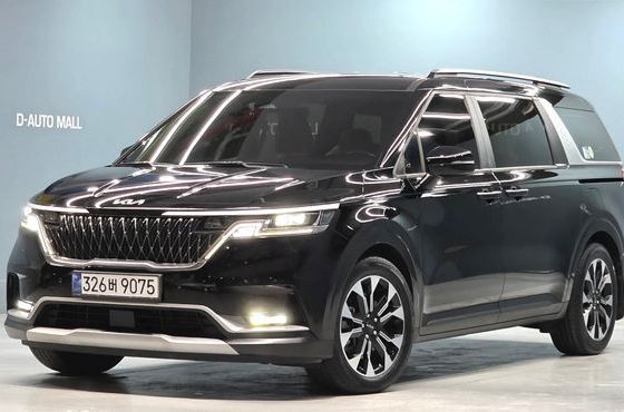 Kia Carnival Diesel 9-Seater Prestige — пробег 135 650 км — фото 1 из 5