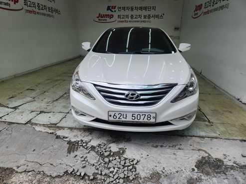 Hyundai Sonata CVVL Attration — пробег 71 000 км — фото 1 из 5
