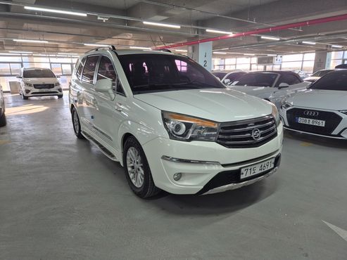 Ssangyong KORANDO 4WD GT 11-seater — пробег 158 000 км — фото 1 из 5