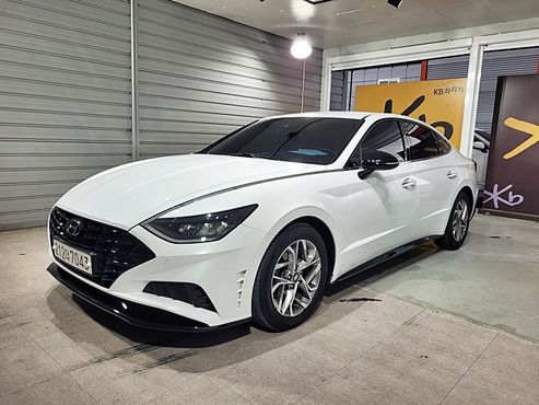 Hyundai Sonata 2.0 Premium — пробег 63 776 км — фото 1 из 5