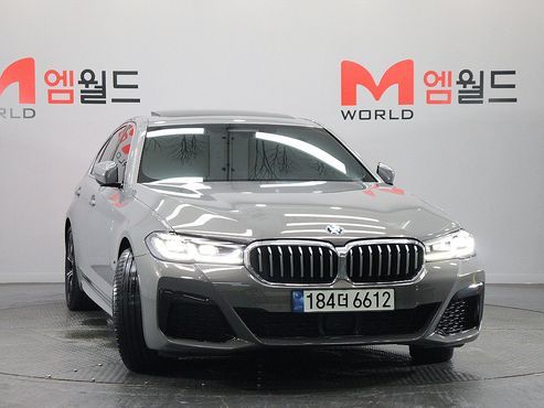 BMW 5-Series 530i M Sport Package — пробег 42 274 км — фото 2 из 5