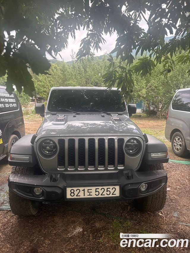 Jeep Gladiator 3.6 Rubicon — пробег 64 300 км — фото 4 из 5