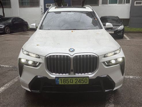 BMW X7 xDrive 40d M Sport 6STR — пробег 26 500 км — фото 1 из 5