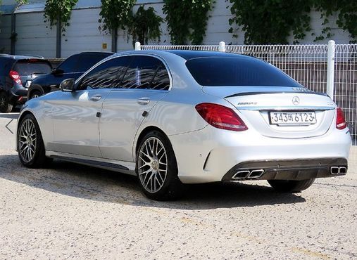 Mercedes-Benz C-Class C63 AMG — пробег 186 139 км — фото 3 из 5