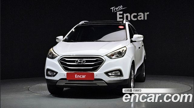 Hyundai Tucson Diesel(e-VGT) 2WD Premium — пробег 189 000 км — фото 3 из 5