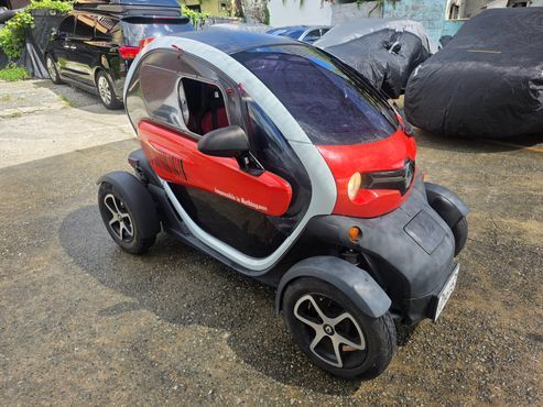 Renault (Samsung) Twizy Intens(2-seater) — пробег 27 618 км — фото 5 из 5
