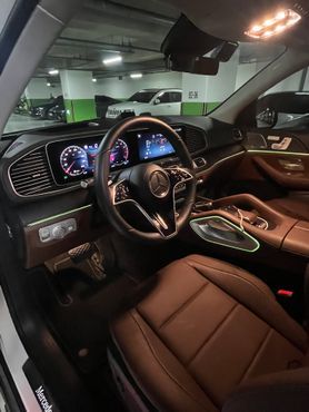 Mercedes-Benz GLE-Class GLE350 4MATIC — пробег 8 888 км — фото 5 из 5