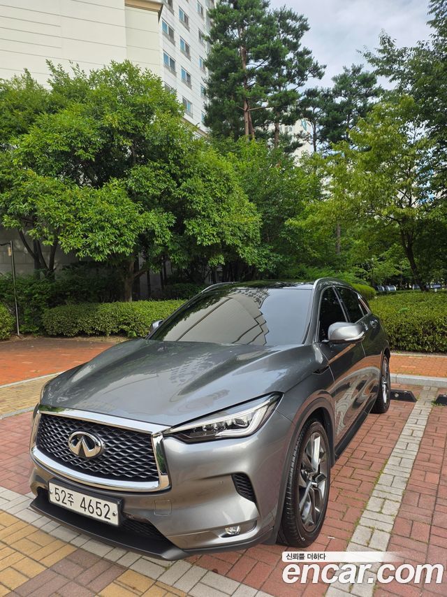 Infiniti QX50 2.0 Sensory AWD — пробег 53 000 км — фото 1 из 5