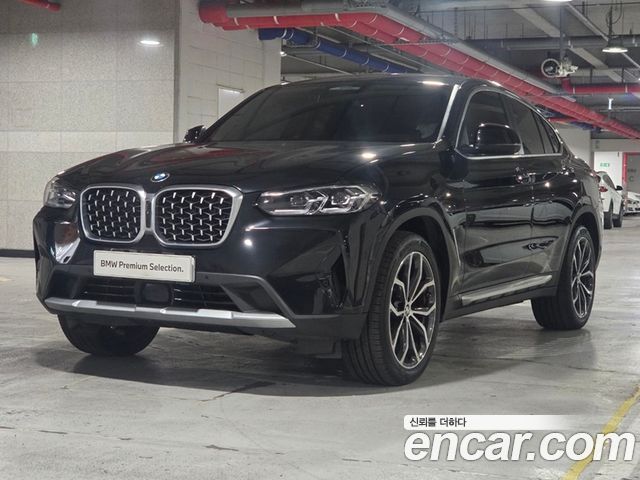BMW X4 xDrive20i xLine — пробег 33 690 км — фото 1 из 5