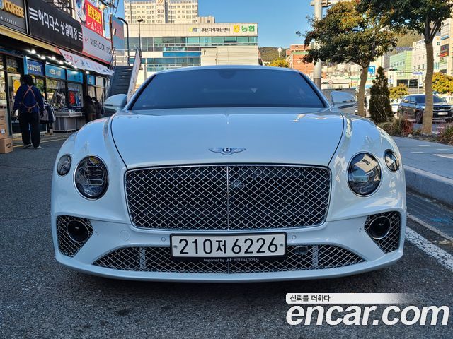 Bentley Continental 6.0 GT — пробег 24 700 км — фото 1 из 5