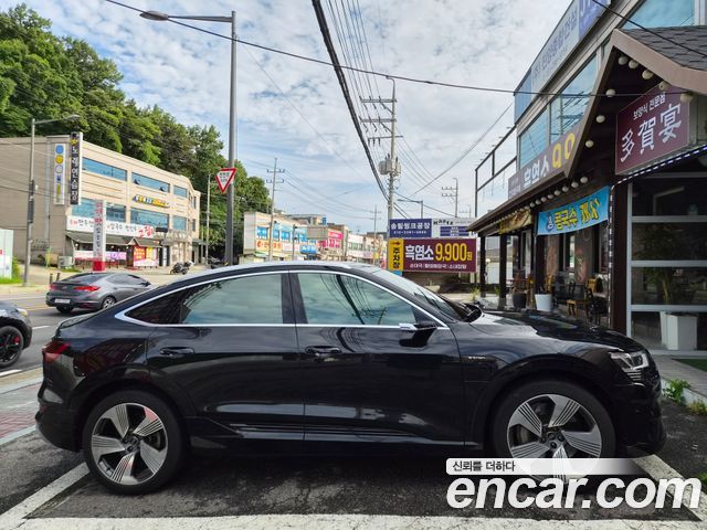 Audi e-tron 55 Quattro Sportback — пробег 68 000 км — фото 3 из 5