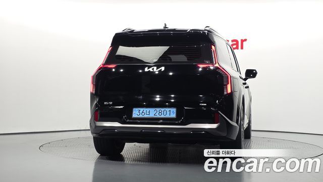 Kia EV9 из Кореи Encar