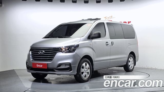 Hyundai Starex 4WD Wagon 11-Seater Modern — пробег 95 420 км — фото 1 из 5