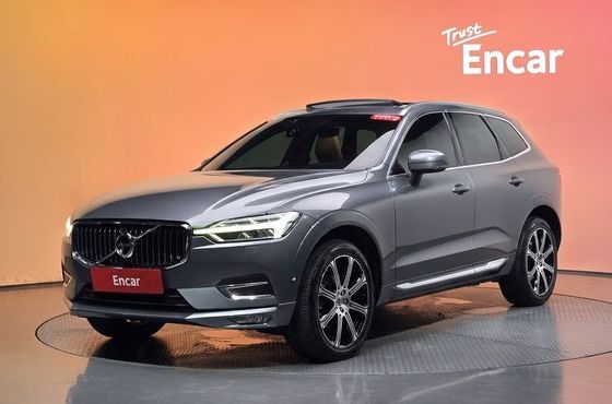 Volvo XC60 D5 Inscription — пробег 114 637 км — фото 1 из 5