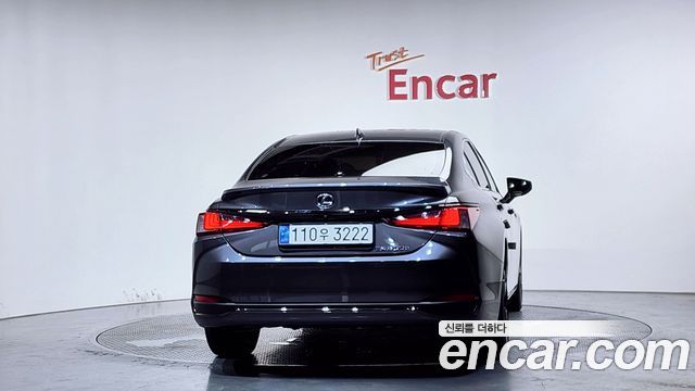 Lexus ES F-Sport — пробег 58 536 км — фото 4 из 5