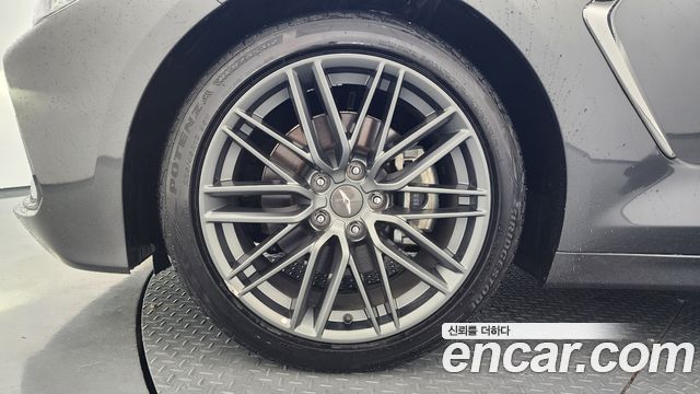 Genesis G70 из Кореи Encar