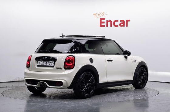 Mini Cooper Standard Third Generation — пробег 77 952 км — фото 2 из 5