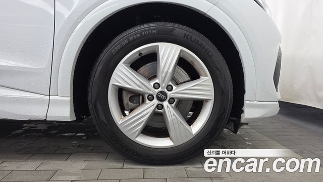 Audi Q4 e-tron из Кореи Encar