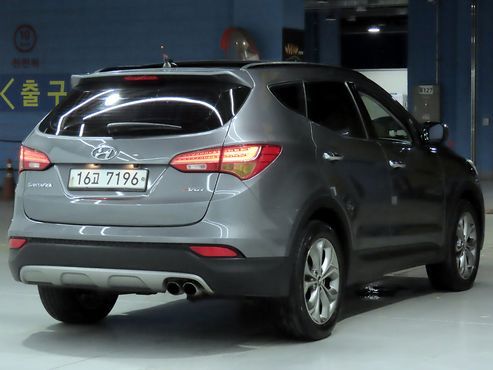 Hyundai Santafe Diesel(e-VGT) 2.0 2WD Premium — пробег 176 744 км — фото 4 из 5