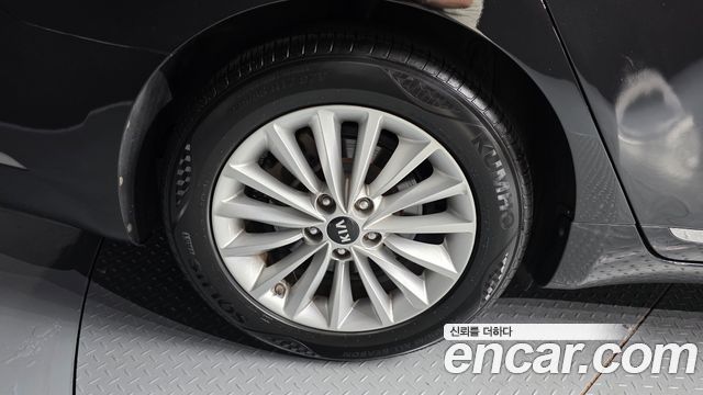 Kia K7 из Кореи Encar
