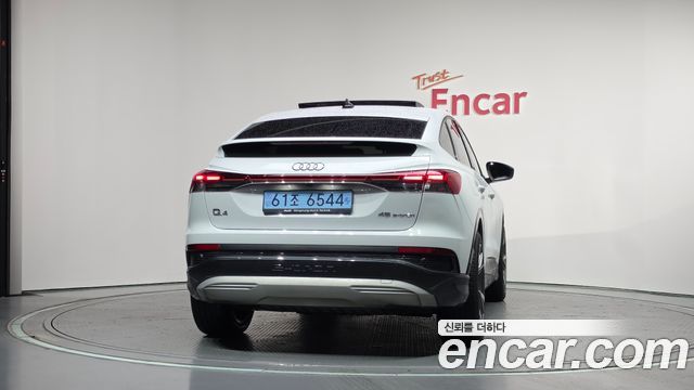 Audi Q4 e-tron 45 Sportback — пробег 38 597 км — фото 4 из 5