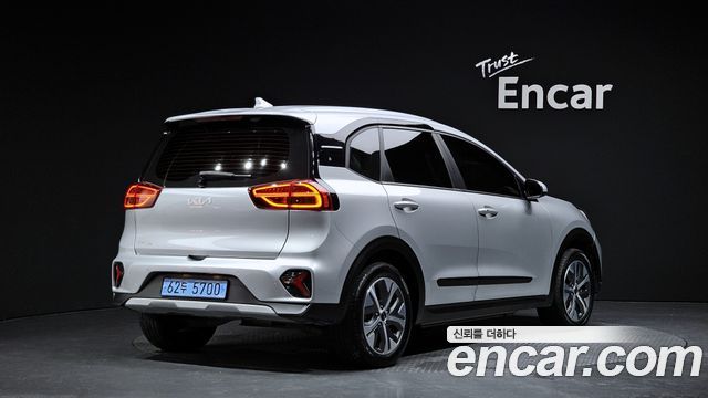 Kia Niro из Кореи Encar