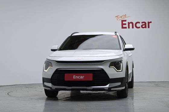Kia Niro Prestige — пробег 40 129 км — фото 3 из 5