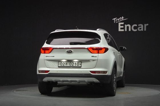 Kia Sportage Diesel 1.7 2wd Noblesse — пробег 182 549 км — фото 4 из 5
