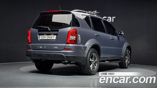 Ssangyong Rexton из Кореи Encar